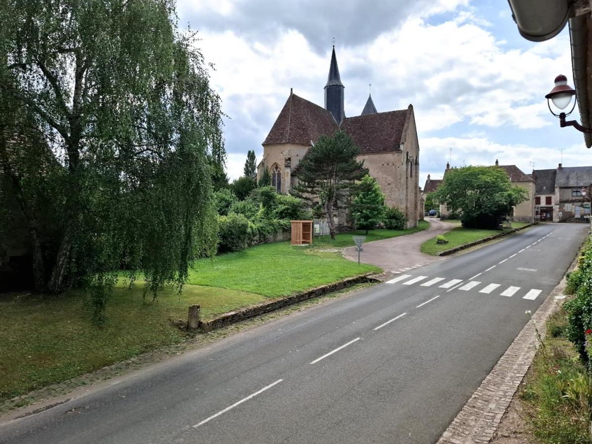 Chambres D'Hotes Les Frerots Lurcy-le-Bourg Exteriör bild