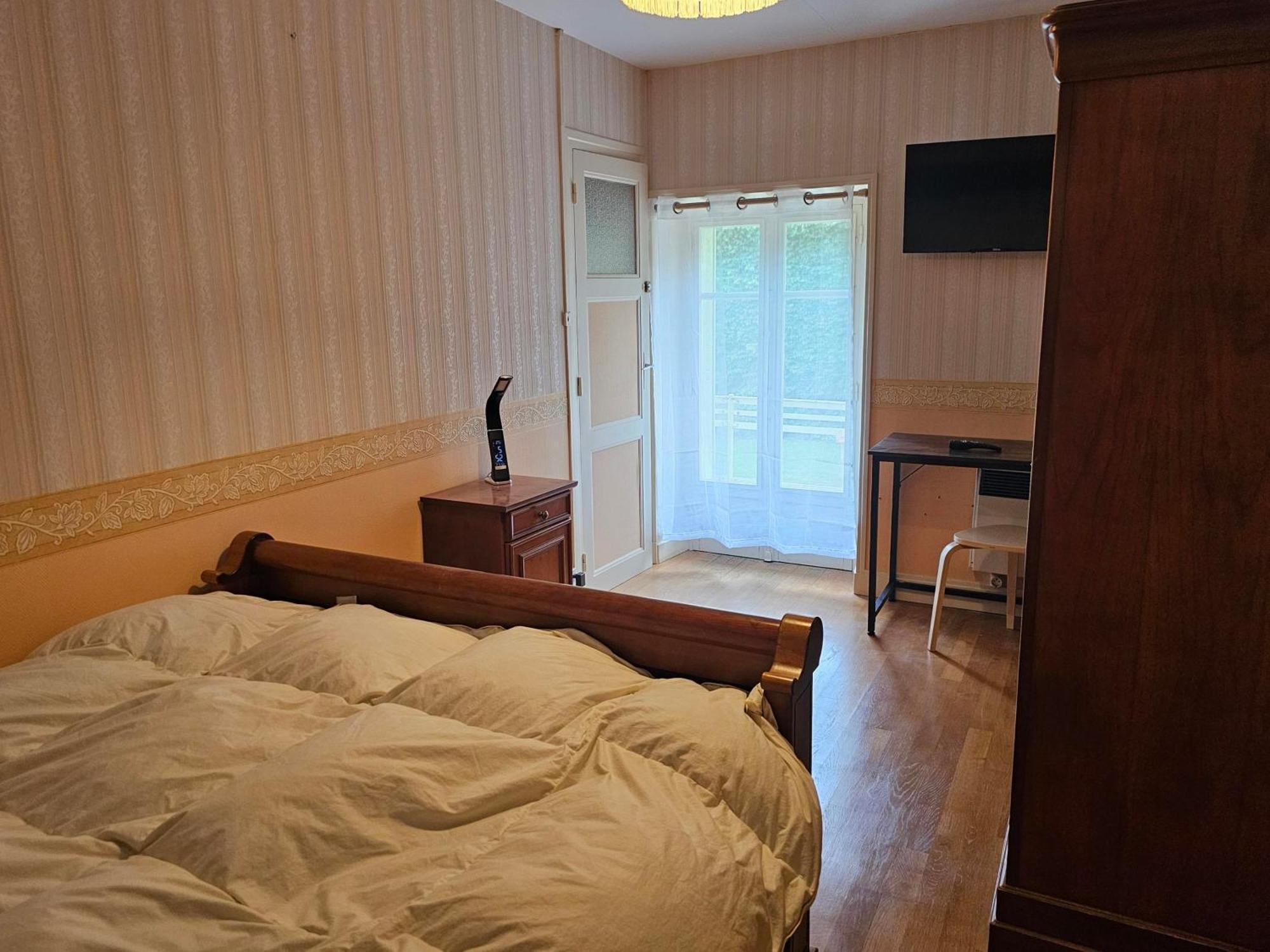 Chambres D'Hotes Les Frerots Lurcy-le-Bourg Exteriör bild